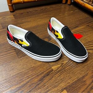 Vans Slip-On Flame Black & White Skate Shoes size M 7 / W 8.5